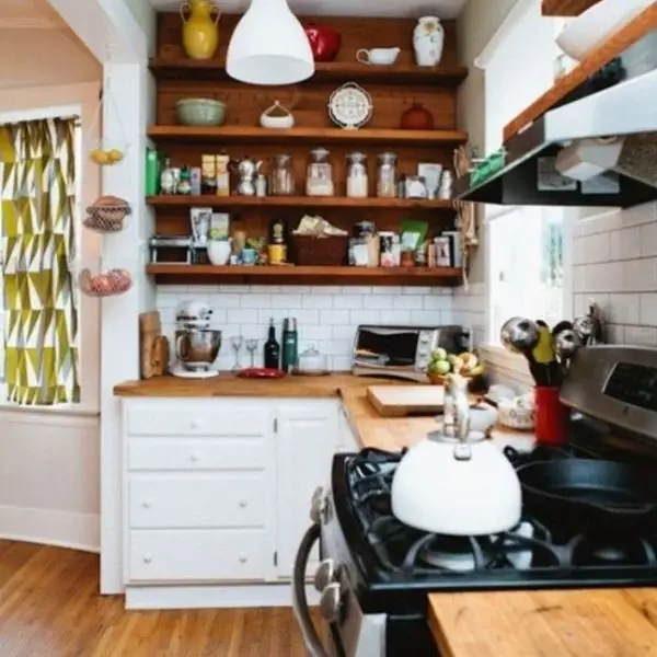 Tidak Ada Sistem Penyimpanan Khusus di Dapur